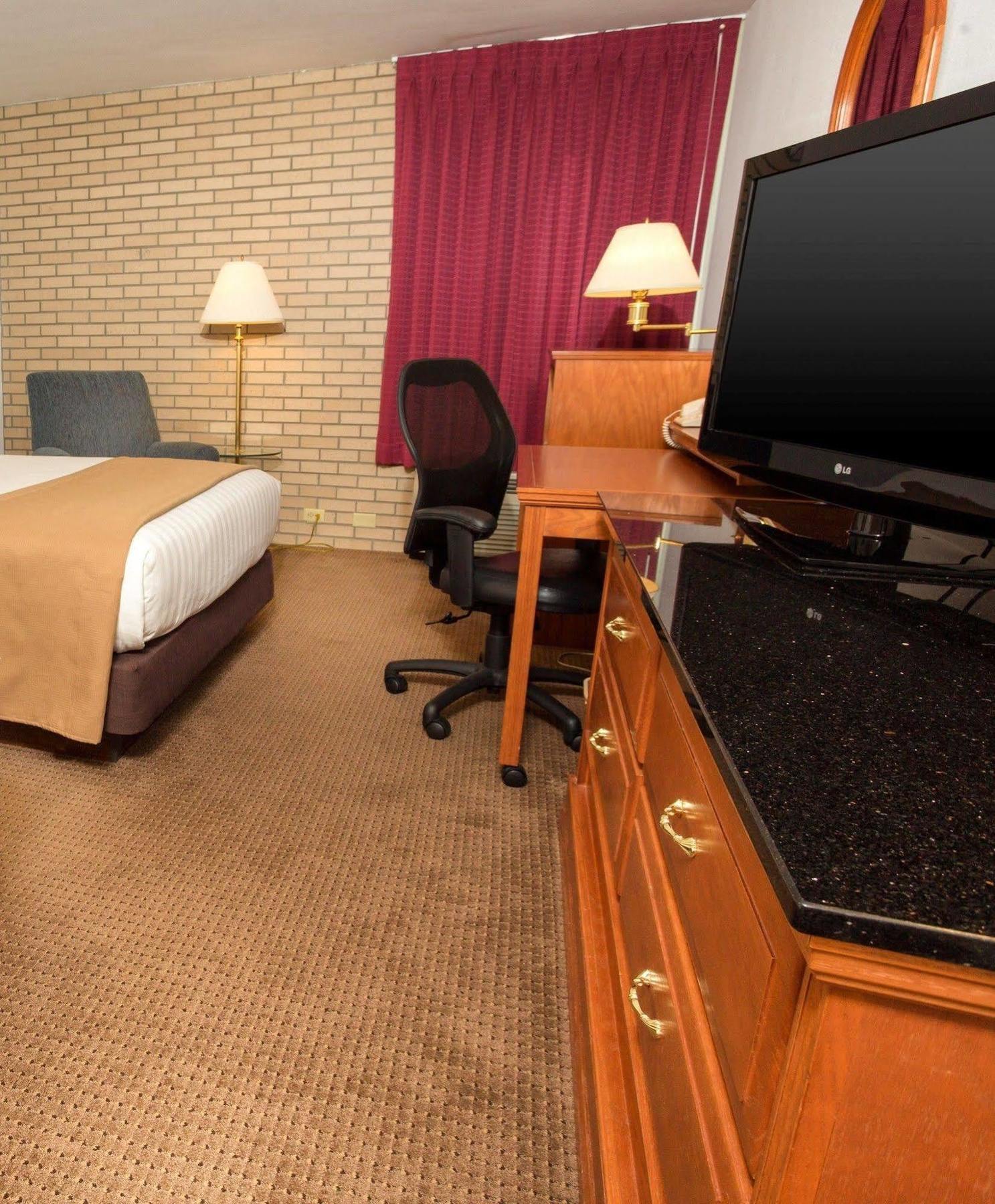 Drury Inn & Suites Hayti Caruthersville Buitenkant foto