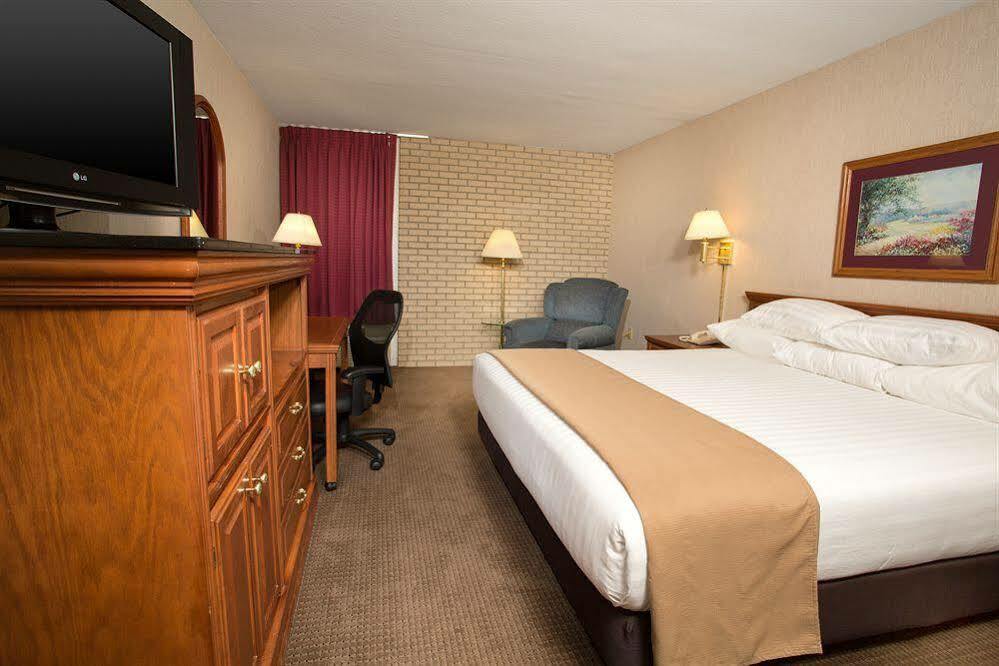 Drury Inn & Suites Hayti Caruthersville Buitenkant foto